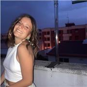 Ragazza appena diplomata con 96,liceo delle scienze umane (materie prettamente umanistiche)